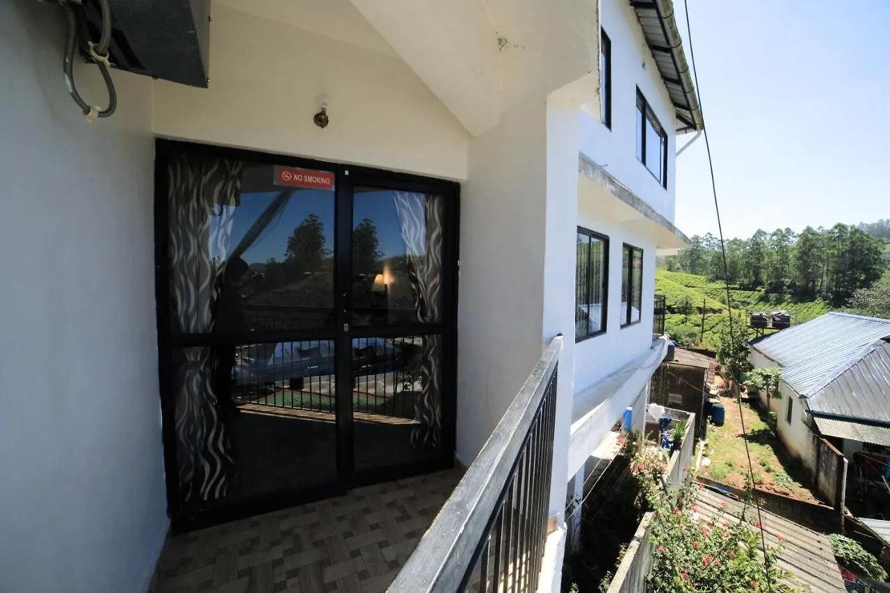 Деревянный коттедж Edelweiss Resort Муннар